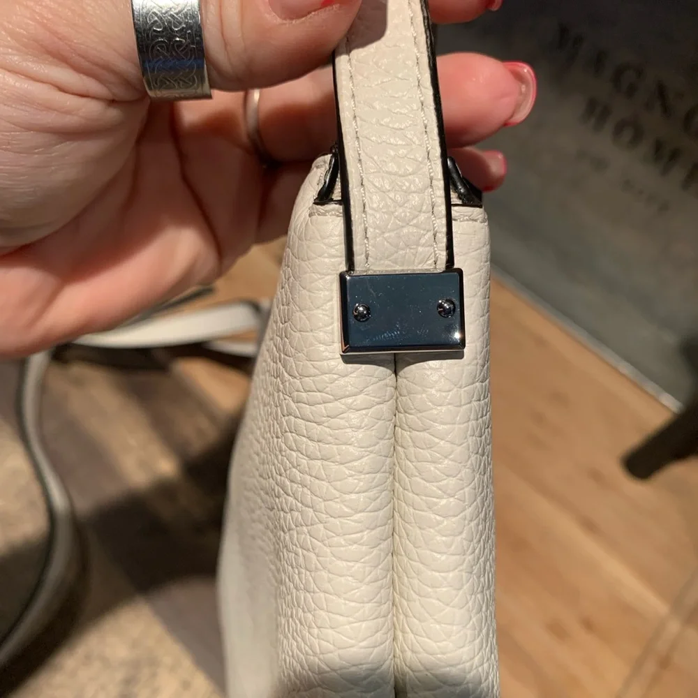 Marc Jacobs white crossbody - Picture 13 of 16